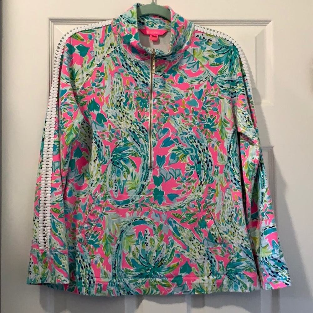 Lilly Pulitzer Snap Back Popover Sz. M